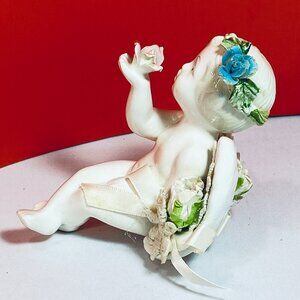 VNTG Angel Cherub Shelf Sitter White Ceramic Pink/Blue Flowers, Ribbon, Crochet